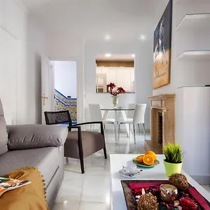 Lux - Sierpes Terrace Seville